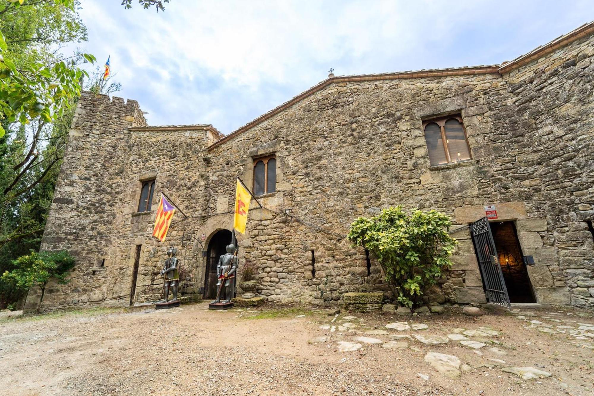 Villa Castell In Girona Sant Miquel de Campmajor Esterno foto