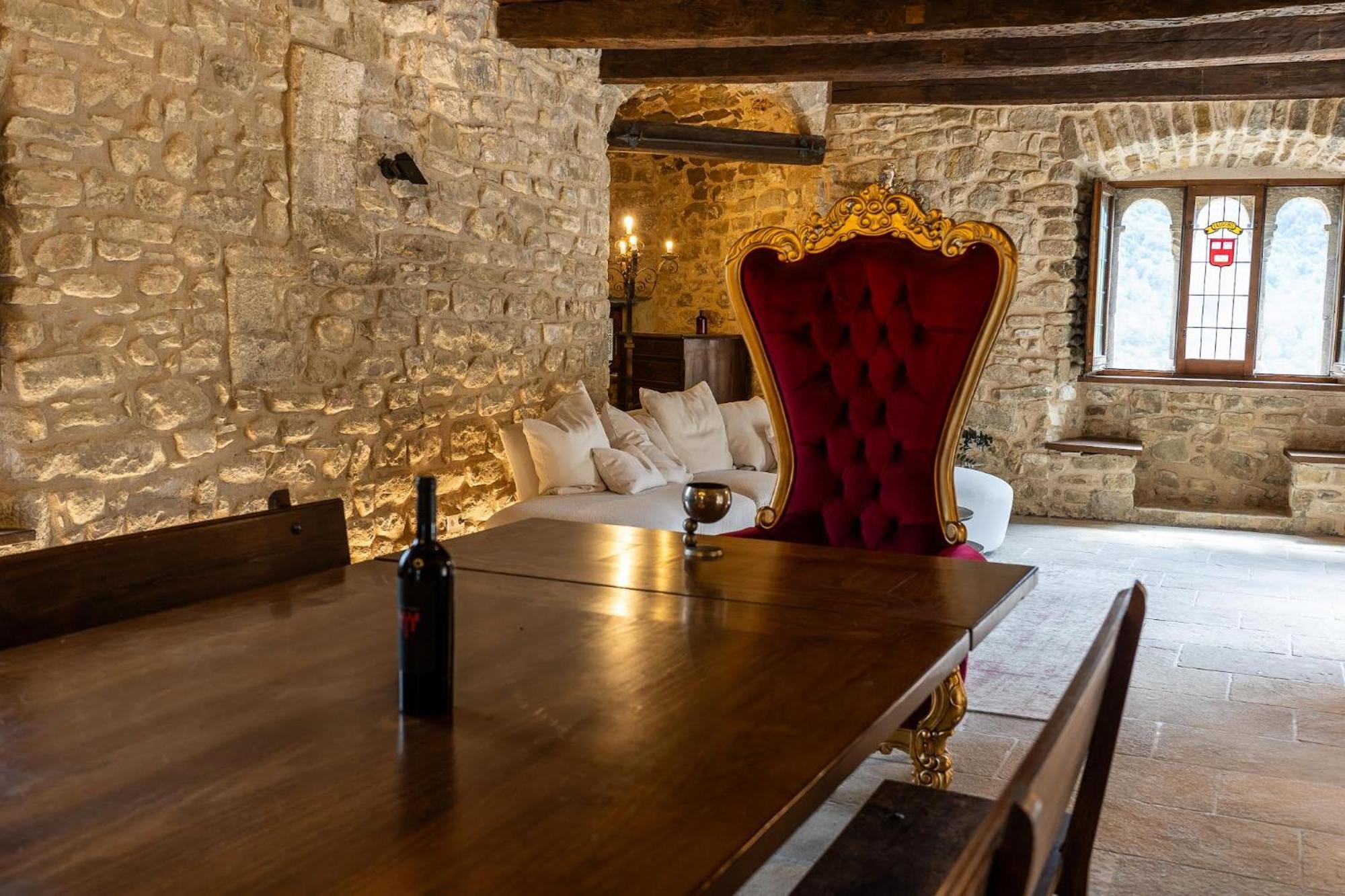 Villa Castell In Girona Sant Miquel de Campmajor Esterno foto