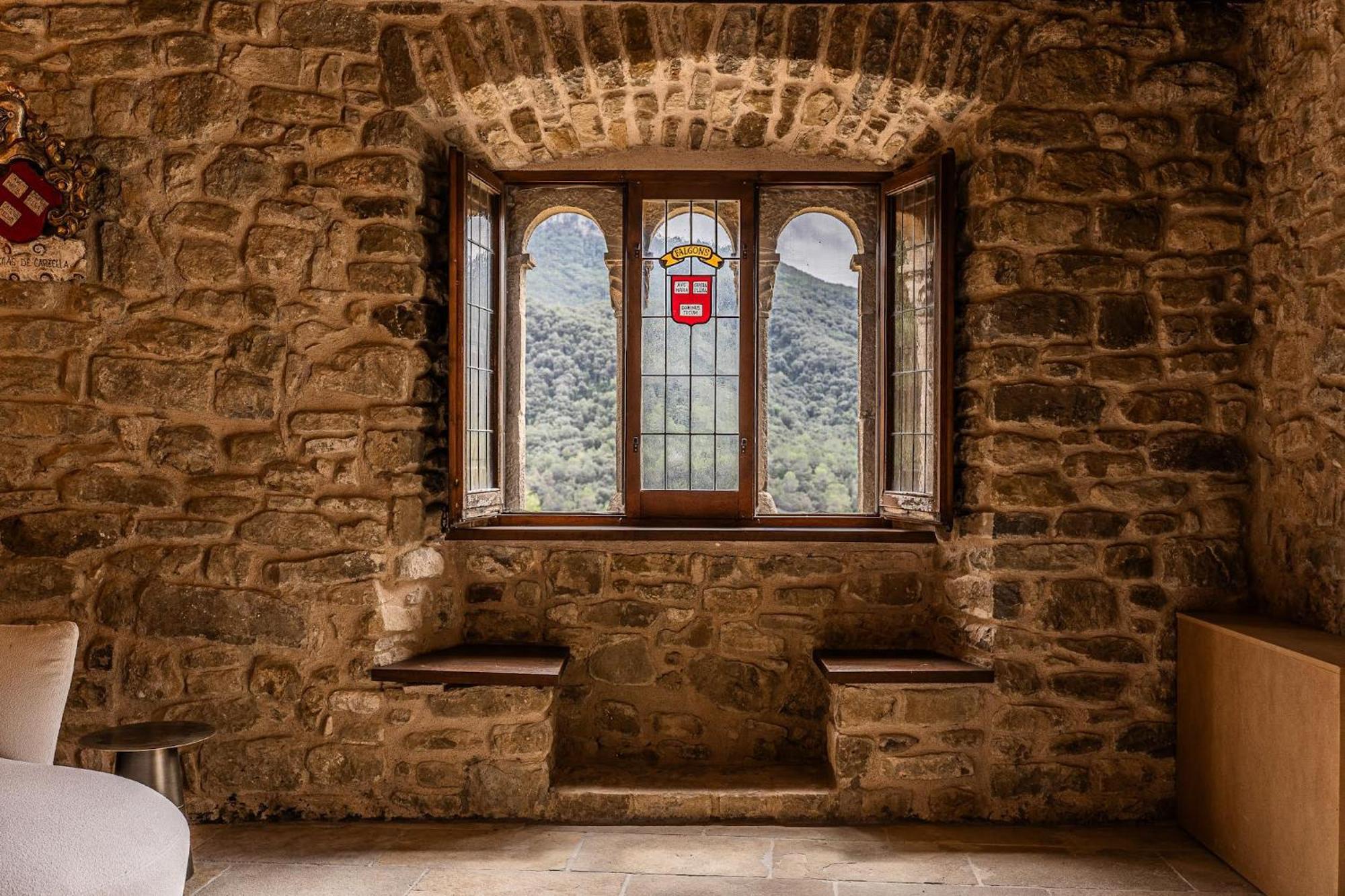 Villa Castell In Girona Sant Miquel de Campmajor Esterno foto